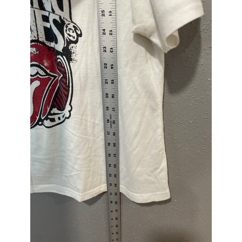 Misslook Size Small White Short Sleeves Rolling Stones Lightweight Tongue Logo - Picture 4 of 9